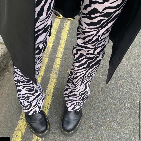 Motel Rocks Zebra Print Flare Pants - Picture 5 of 9